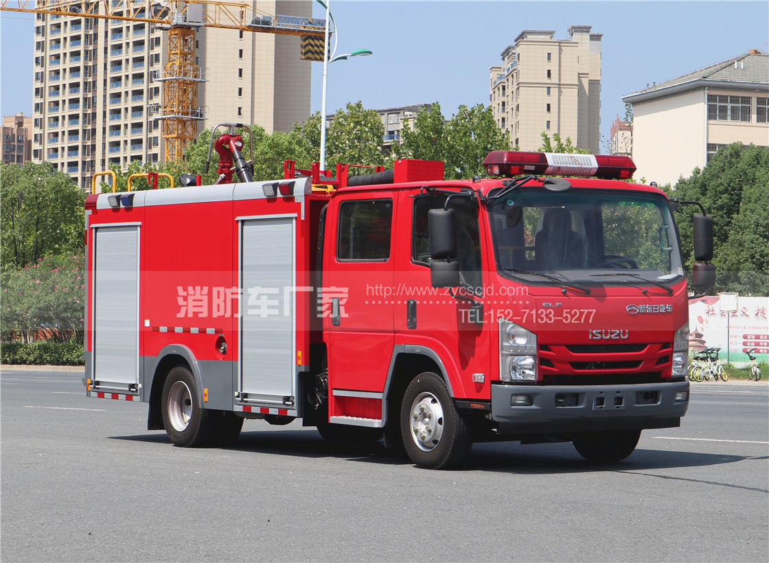 3.5��С��ˮ������܇(ch��)����ʮ�700P��