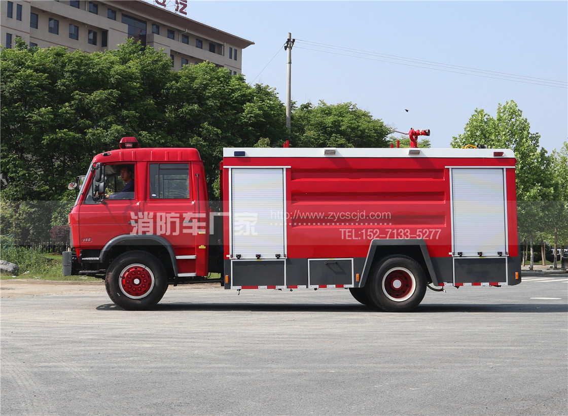 8噸消防車(chē) 8噸消防車(chē)